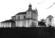 Kościół w 1907 r. (30 kB)